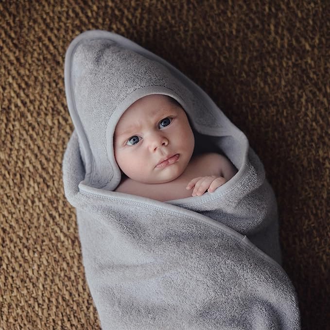 Hooded Baby Towels – 100% Organic Cotton Baby Bath Towels – Baby Boy Newborn Essentials - Super-Soft and Absorbent. (Pearl Grey)
