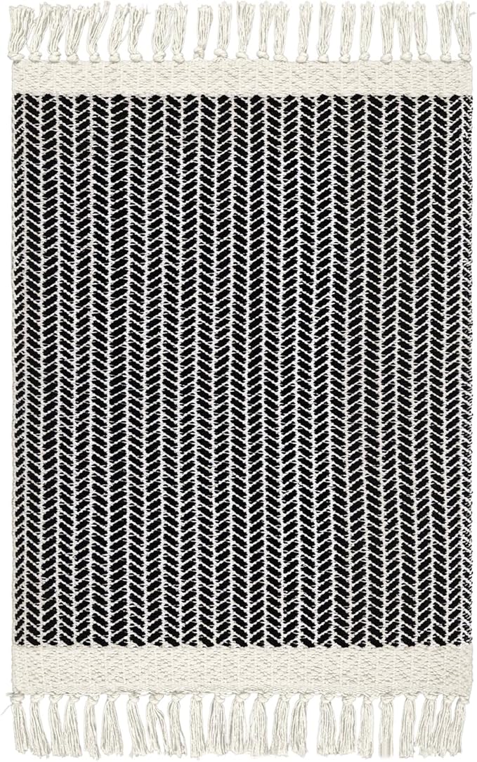 Lahome Belle Boho Entryway Rug, 3x5 Rugs for Bedroom Lightweight Washable Throw Rug Woven Cotton Bathroom Carpet with Tassels, Farmhouse Black and White Rugs for Living Room Kitchen Office Dorm