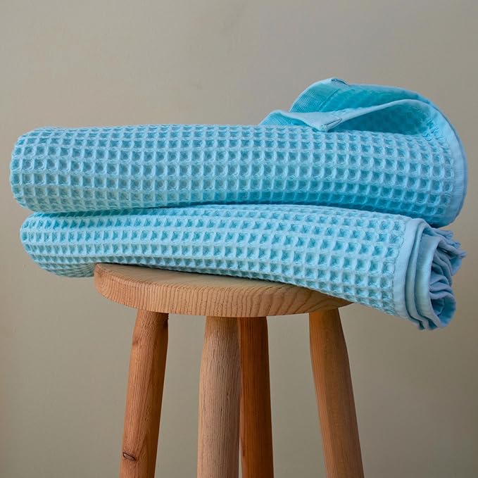 PÜSKÜL Pack of 2 Waffle Bath & Spa Towels - Premium 100% Turkish Organic Cotton - Quick Dry Thin Bath Towel for Bathroom - Made in Turkey (Turquoise, 32x63 inch)