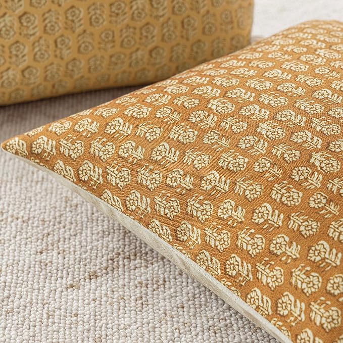 Foindtower Set of 2 Decorative Vintage Floral Print Throw Pillow Cover Neutral Modern Farmhouse Cushion Covers Boho Home Decor For Sofa Couch Chair Bedroom Living Room Outdoor,18×18 Inch,Golden Orange
