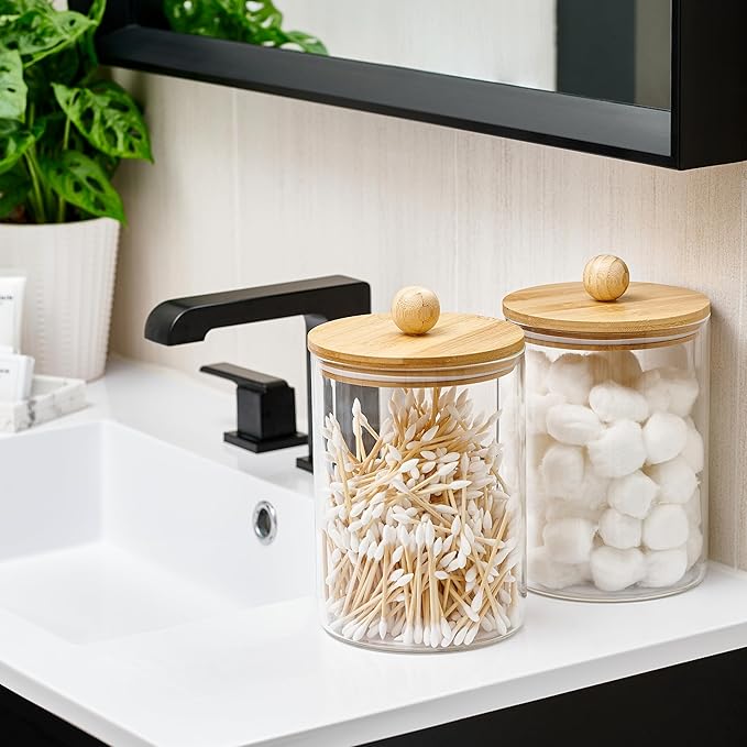 Le'raze Set of 2 Glass Canisters for Kitchen Counter with Airtight Bamboo Lids + Marker & Labels - 68oz. Large Cookie Jars Wooden Lid, Food Storage Containers Pantry, Flour, Sugar, Pasta, Candy.