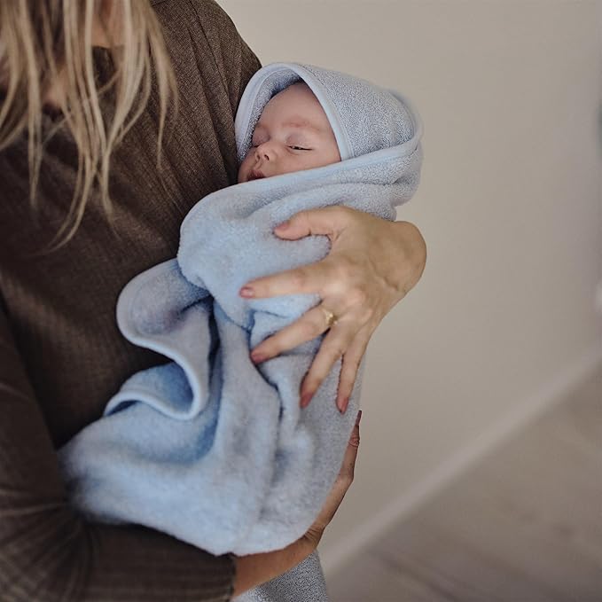Hooded Baby Towels – 100% Organic Cotton Baby Bath Towels – Baby Boy Newborn Essentials - Super-Soft and Absorbent.(Baby Blue)