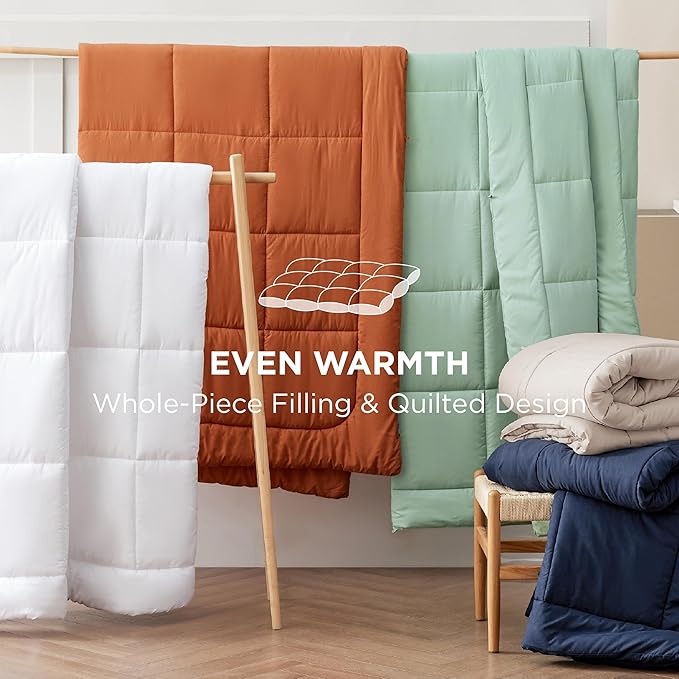 Bedsure Comforter Duvet Insert - Quilted Comforters Cal King Size, All Season Duvet, GentleSoft Down Alternative Bedding, with 8 Tabs, Gifts for Women/Men, Green, California King 96 X 102 Inches