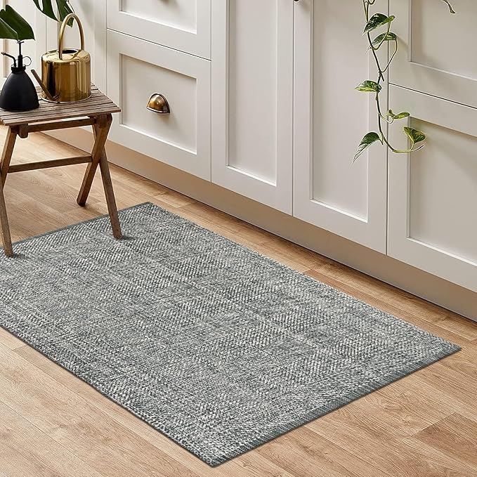 LEEVAN Washable Grey Entryway Rug 3x5, Cotton Woven Kitchen Living Room Rugs, Modern Indoor Door Mat, Farmhouse Laundry Room Rugs Reversible Throw Carpet for Nursery Playroom Entry Bathroom Bedroom