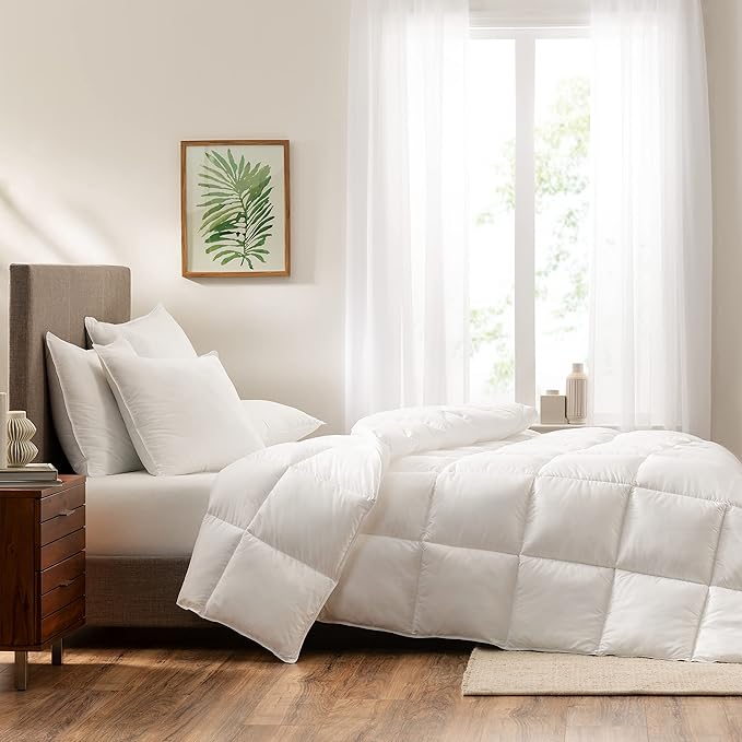 Serta Down Illusion Lightweight Hypoallergenic Down Alternative Comforter with Corner Loops, Twin/Twin XL, White
