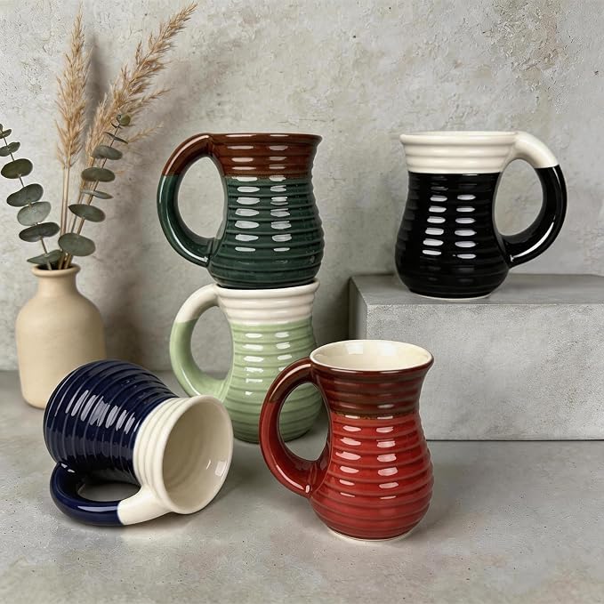 18oz Hand Warmer Ceramic Mug, Handmade Coffee Mug with Contoured Comfort Handle, Microwave Dishwasher Safe for Office Home Daily Use (Green/Brown)