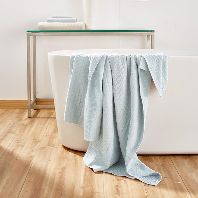 UCHINO Waffle Twist Cotton Weave Hand Towel for Bathroom Lightweight Absorbent Quick Dry Honeycomb Texture Solid Terry Loop Reverse 20" x 30", 1 Hand Towel, Ocean Blue