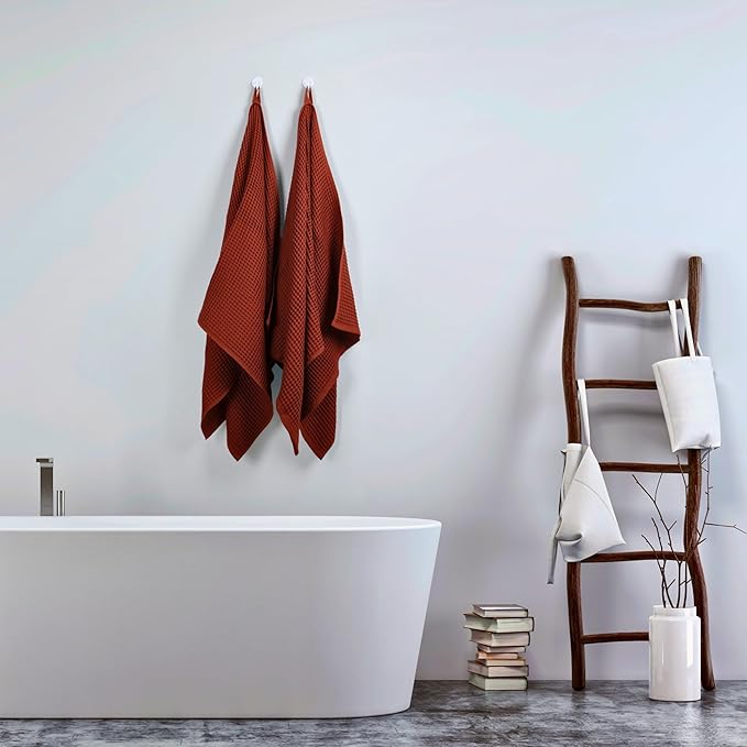 PÜSKÜL Pack of 2 Waffle Bath & Spa Towels - Premium 100% Turkish Organic Cotton - Quick Dry Thin Bath Towel for Bathroom - Made in Turkey (Brick, 32x63 inch)