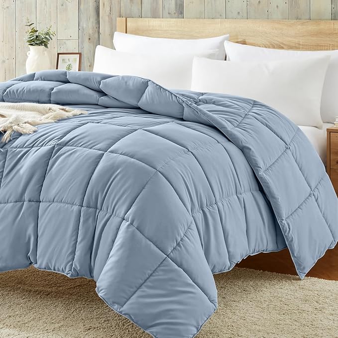 Homelike Moment Twin Comforter Duvet Insert - Blue Down Alternative Bed Comforter Twin Size, Lightweight Bedding Comforters Quilted Soft All Season Blue