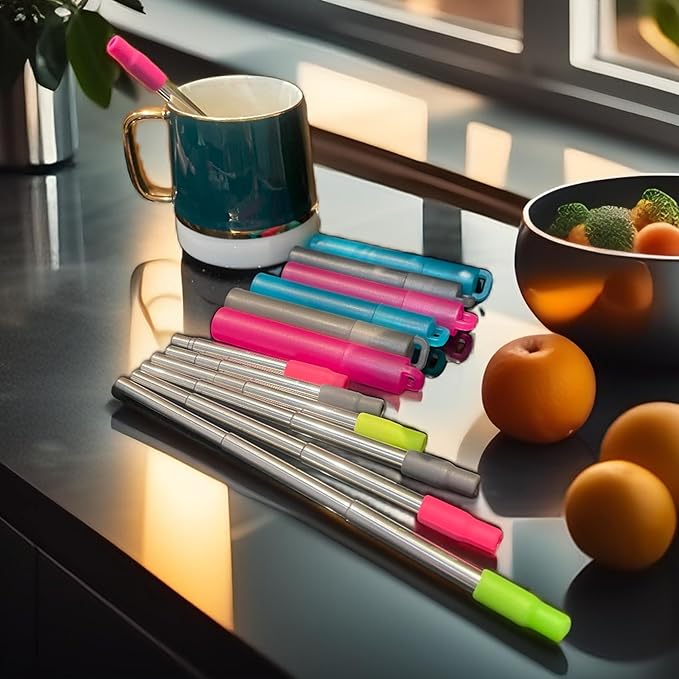 NAIVELY-Metal Reusable Straws, 2 Pack Collapsible Portable Stainless Steel Straws, with Plastic Housing Silicone Tips and Cleaning Brush, Retractable Portable Pocket Drinking Straws