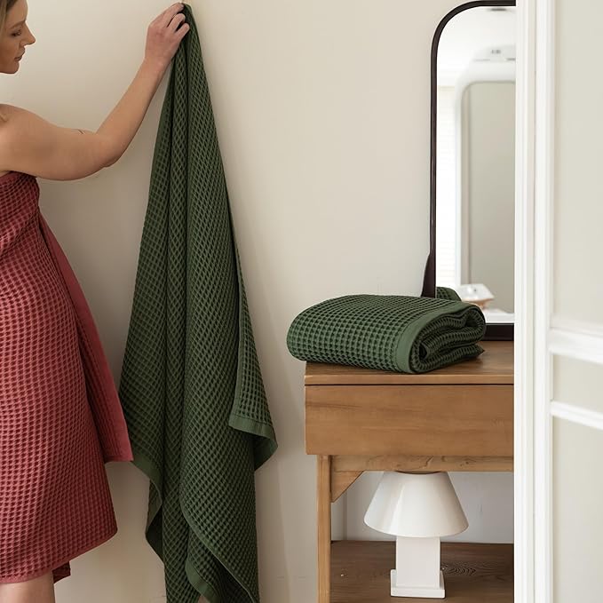 Premium Waffle Bath Towels Pack of 2 Extra Large 35x71 inch - 100% Turkish Cotton, Waffle Weave, Quick Dry, Lint Free, Oversized, Thin Bath Sheet Towel (Dark Green, Set of 2 Bath Towels)
