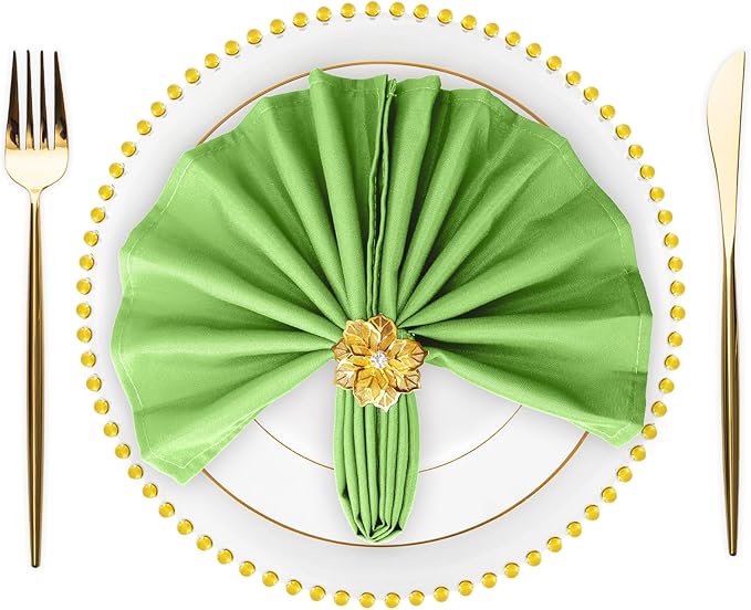 SuperO Set of 40 Cloth Napkins 17 x 17 Inch, Polyester Solid Washable Dinner Napkins with Hemmed Edges,Great for Restaurant, Wedding and Party(Apple Green)