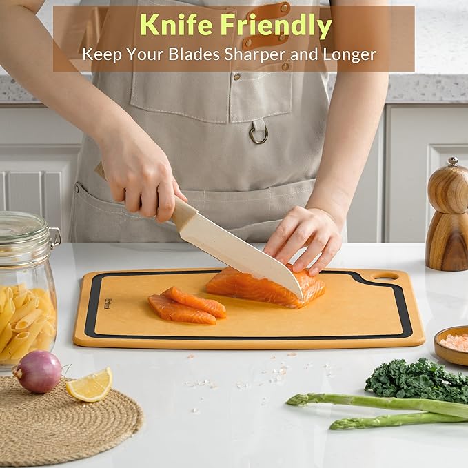 Cutting Board for Kitchen, 17.3x12.8Inch Wood Fiber Composite Cutting Board with Juice Groove and Non-slip Feet, Dishwasher Safe, Knife-Friendly Chopping Board for Meat, Bread, Fruit, Wooden/Black