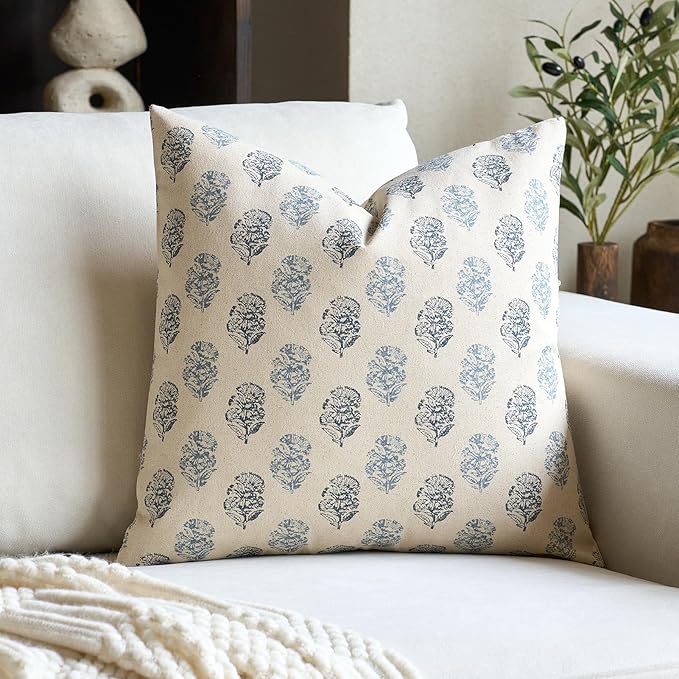 FIOUOVO Floral Vintage Throw Pillow Covers 20x20 Pillow Cover Block Print Decorative Cushion Covers Farmhouse Neutral Accent Home Décor for Sofa Couch Living Room Bedroom, 1PC, Aqua Blue