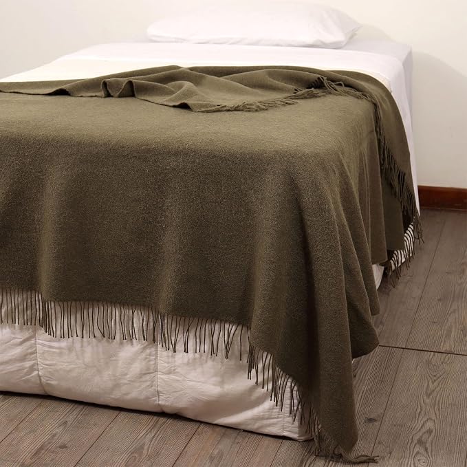Superfine Alpaca Wool Throw Blanket - Lightweight Alpaca Merino Wool Throw Blankets | Soft Peruvian Alpaca Blanket Wool Blanket Solid Color 62" x 54" (Fern Green)