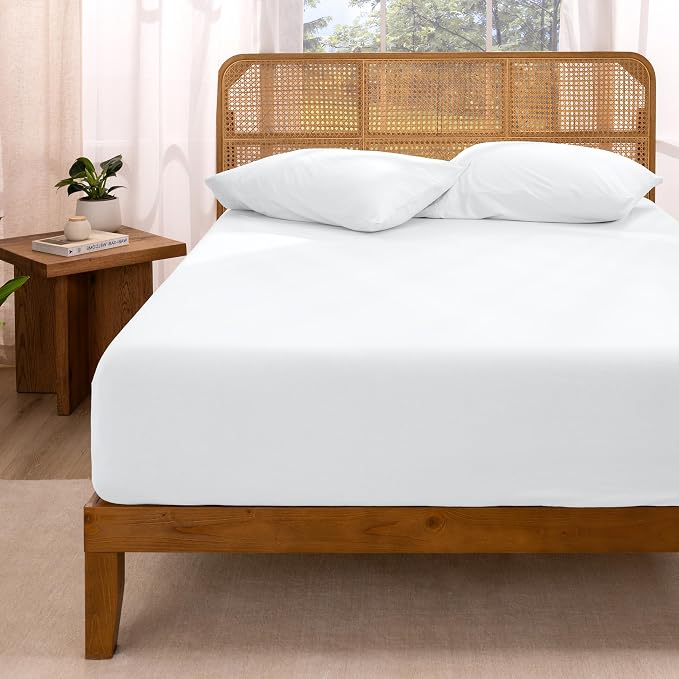 Bare Home 100% Organic Cotton Jersey Fitted Sheet - Queen Size - Ultra Soft - Deep Pocket Fitted Sheet - 100% Cotton - Ring Spun Yarns (Queen, White)