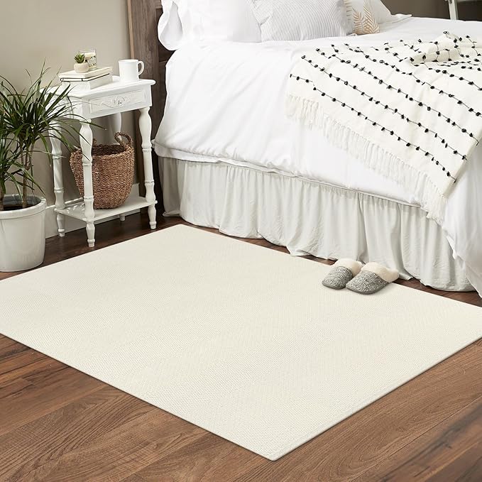 LEEVAN Washable Kitchen Rugs 3x5, Cream Bedroom Rug, Cotton Woven Entryway Modern Braided Door Mat, Farmhouse Living Room Rug, Reversible Carpet for Laundry Room Front Porch Outdoor