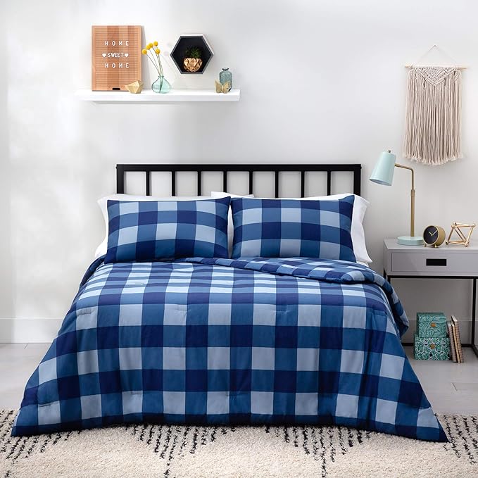 LINENSPA All Season Hypoallergenic Down Alternative Microfiber Comforter, Oversized King, White/Navy