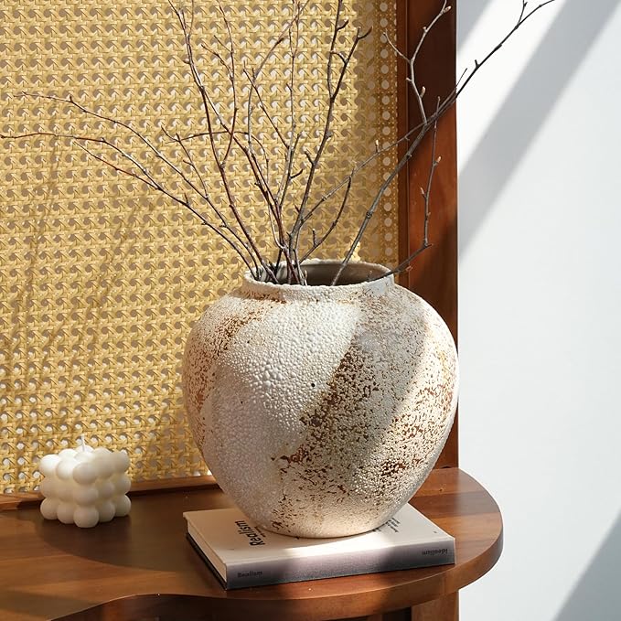 Small Ceramic Vase, 7.9 Inch Minimalist Decorative Farmhouse Vase for Home Decor, Living Room, Shelf Decor, Entryway, Wedding, Table Decoration