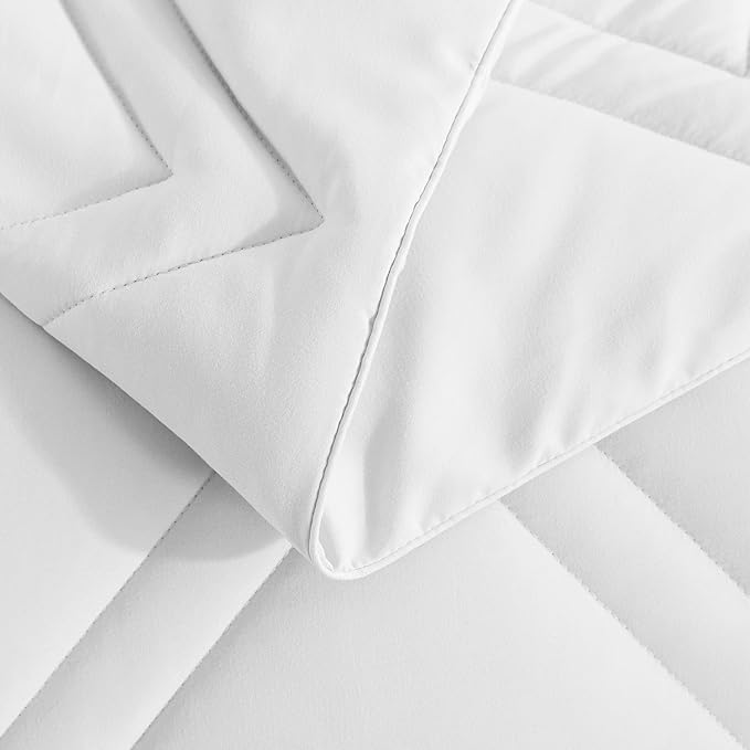 Feather and Loom Double Diamond Stitch Down Alternative All Seasons Comforter - Soft and Easy Care Microfiber Cover, Hypoallergenic High Loft Fiber Fill, Machine Washable Color: White Size: Twin