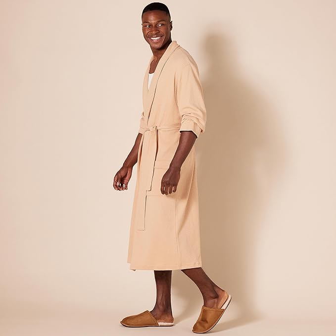 Amazon Essentials Men's Lightweight Cotton Waffle Bathrobe (Available in Big & Tall)