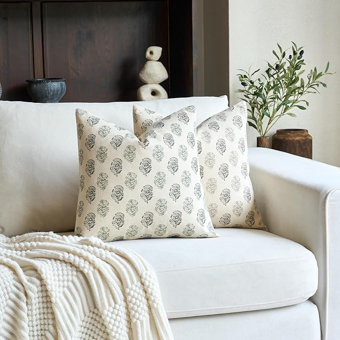 FIOUOVO Floral Vintage Throw Pillow Covers 24x24 Pillow Cover Block Print Decorative Cushion Covers Farmhouse Neutral Accent Home Décor for Sofa Couch Living Room Bedroom, 1PC, Olive Green