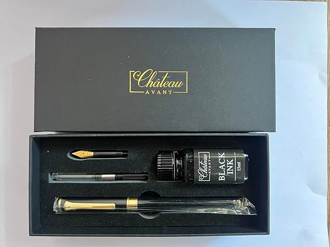 Signature Calligraphy Fountain Pen Gift Set | Black | Fine and Calligraphy Nibs, 10 Ink Cartridges, Ink Bottle and Converter | Writing Gift for Beginners, Graduates and Enthusiasts