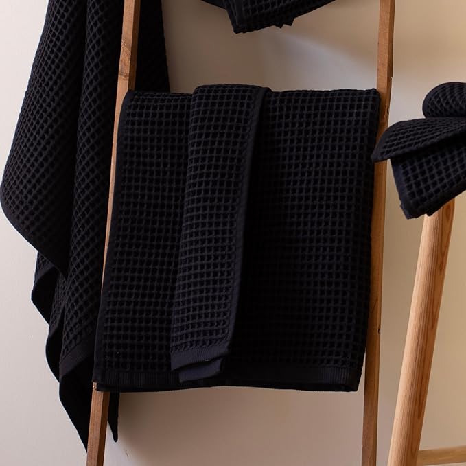 Püskül Waffle Bath Towels for Bathroom, Premium 100% Turkish Organic Cotton, 32x63 Inches, Pack of 2 (Black)
