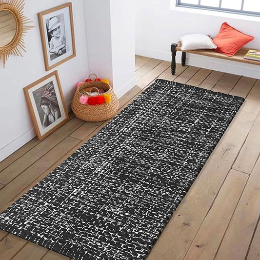 Chardin home Black & White Reversible Runner Rug, 2x5 feet Machine Washable Cotton Rug, Perfect for hallways, stairwell, Kitchen Bedroom