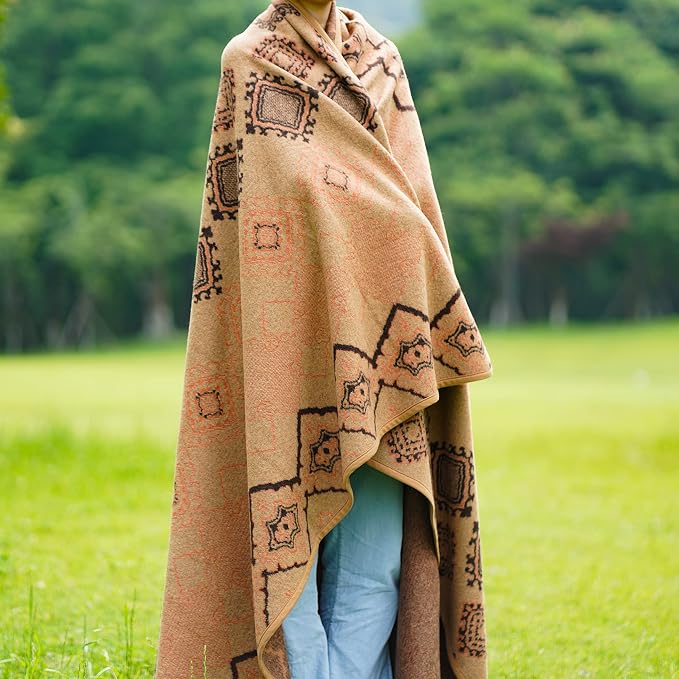 ACUSHLA Merino Wool Blanket - Warm, Thick, Washable, Large Throw - 79X63 Great for Bed Couch Outdoor Camping, All Seasons, Scandinavia-Khaki