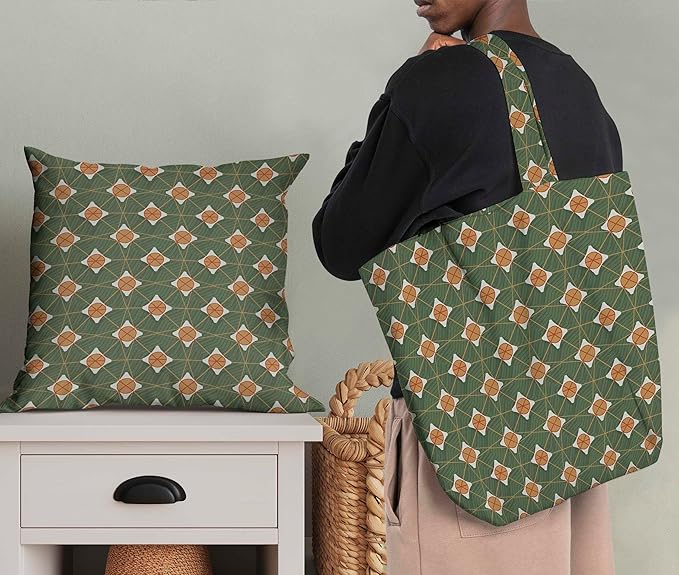 Soimoi African Print - Green, Premium Cotton Cambric Fabric - Medium Weight Material for Quilting, Kurtis, Blouse, Kids Clothing, Tunic, Curtains - 42" Inch Wide, 1 Yard