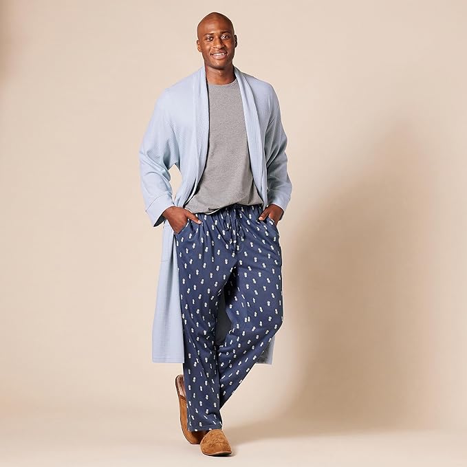 Amazon Essentials Men's Lightweight Cotton Waffle Bathrobe (Available in Big & Tall)