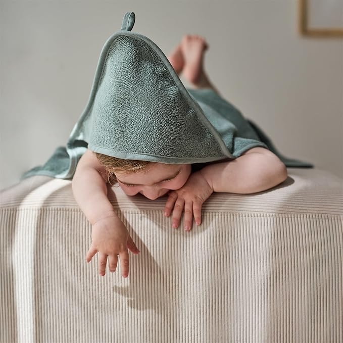 Hooded Baby Towels – 100% Organic Cotton Baby Bath Towels – Baby Boyl Newborn Essentials - Super-Soft and Absorbent.(Roman Green)