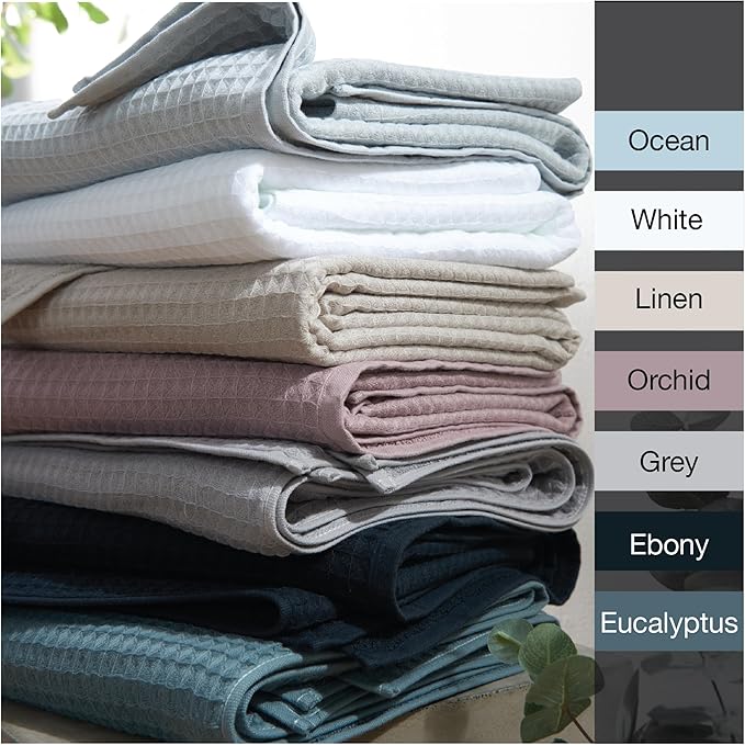 UCHINO Waffle Twist Cotton Weave Hand Towel for Bathroom Lightweight Absorbent Quick Dry Honeycomb Texture Solid Terry Loop Reverse 20" x 30", 1 Hand Towel, Orchid Purple