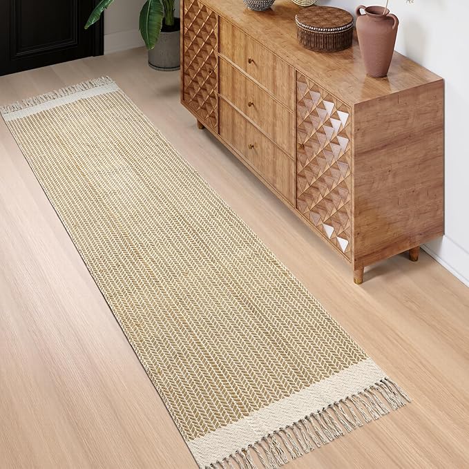 Lahome Belle Boho Hallway Runner Rug, 2'6''x8 Kitchen Runners Washable Rugs for Bedroom Woven Cotton Rug with Tassels, Farmhouse Bath Non Shedding Carpet Runner for Laundry Basement, Khaki