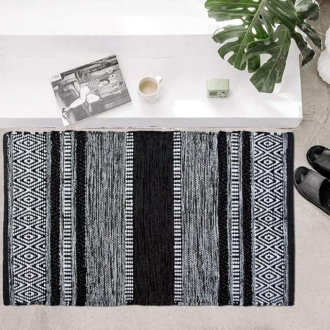 Chardin home Farmhouse Rug 24''x36'' Black-White | Recycled Cotton Hand Woven Rug, Long Boho Rug | Perfect for Hallways, Kitchens, Bathroom, bedrooms, Meditation Yoga Mat | Machine Wash