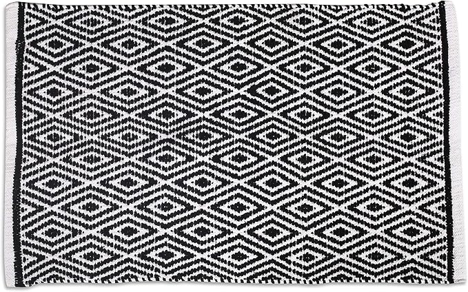 Chenille Cotton Diamond Rug 21x34 Inches - Black, Reversible Small Soft Washable Front Door Mat Ideal for Kitchen, Entryway, Bathroom | Farmhouse Boho Accent Indoor Throw Rugs for Bedroom, Patio