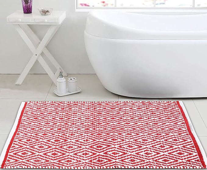 Ramanta Home 100% Cotton Diamond Handwoven Reversible Rug 21x34 Inch– Red| Soft Washable Area Rug for Bathroom, Kitchen, Bedroom, Entryway | Durable Lightweight Handmade Accent Floor Mat | Boho Déco