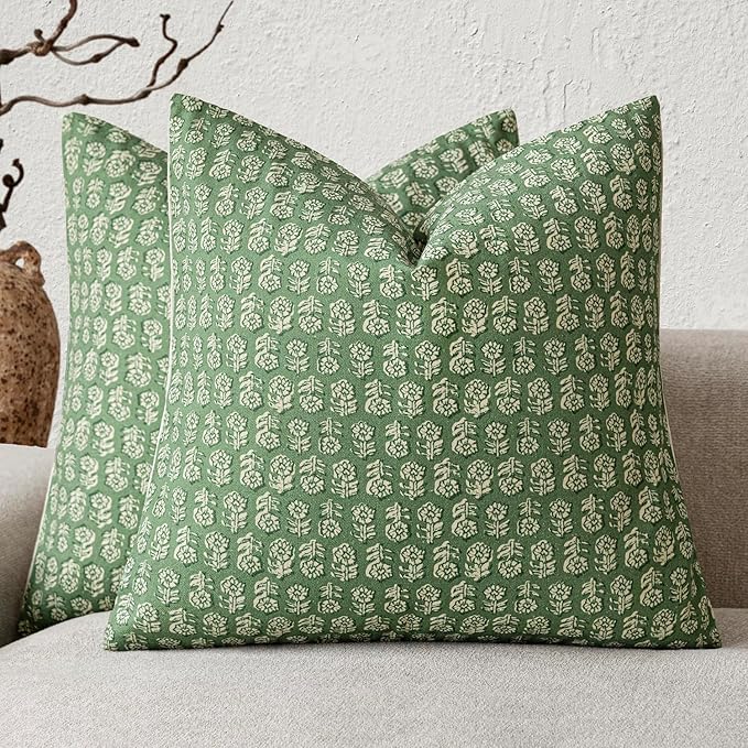 Foindtower Set of 2 Decorative Vintage Floral Print Throw Pillow Covers Neutral Modern Farmhouse Cushion Covers Boho Home Decor For Sofa Couch Chair Bedroom Living Room Outdoor,20×20 Inch,Forest Green