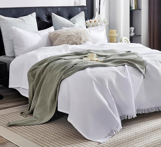 KyraHome Muslin Blankets for Adults, Bed, Couch, 90" x104“ King,100% Organic Cotton Pre-Washed, Breathable Lightweight Gauze Bed Blankets, Bedspread, All Season, Sage Green