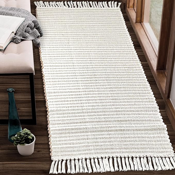 Chardin home Beige & Ivory Providence Throw Rug 2x4.25 feet |Hand Woven Farmhouse Rug | Great in Kitchens entryways doormats Bathrooms Meditation Mat | Machine Washable & Reversible CottonRug