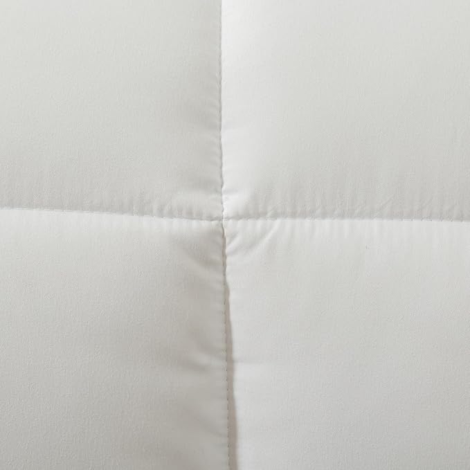 Dorrin Nessin Down Alternative Super Cal King 120x98 Comforter All Season Duvet Insert-Ultra Soft Double Brushed Microfiber Quilt Cover with 8 Corner Tabs (Super King, White)