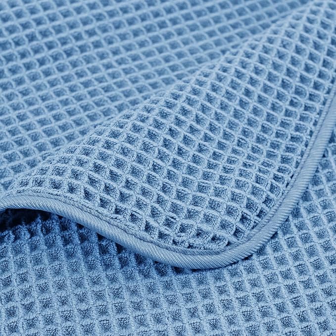POLYTE 430 GSM Microfiber Oversize Quick Dry Lint Free Bath Towel, 60 x 30 in, 4 Pack (Waffle Weave)