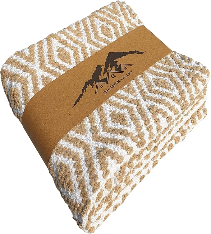 Chenille Cotton Diamond Rug 21x34 Inches - Linen, Reversible Small Soft Washable Front Door Mat Ideal for Kitchen, Entryway, Bathroom | Beige Farmhouse Boho Accent Indoor Throw Rugs for Patio