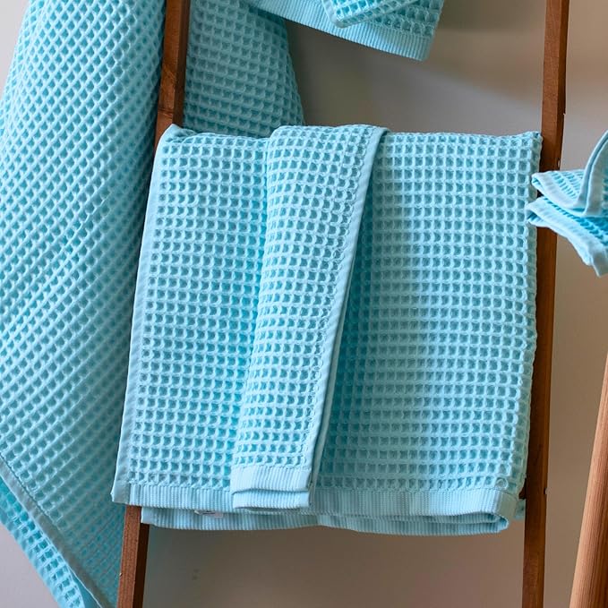 PÜSKÜL Pack of 2 Waffle Bath & Spa Towels - Premium 100% Turkish Organic Cotton - Quick Dry Thin Bath Towel for Bathroom - Made in Turkey (Turquoise, 32x63 inch)