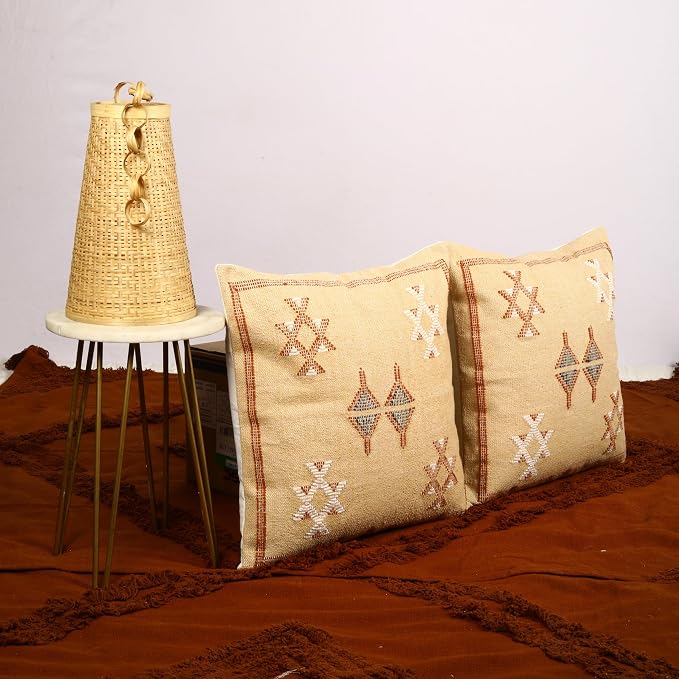 Trade Star 100% Cotton Cushion Covers Handwoven Pillowcases Handloomed Rug Decorative Cushion Cases 18x18 Inches Set of 2 Throw Pillow Covers Designer Pillow Shams