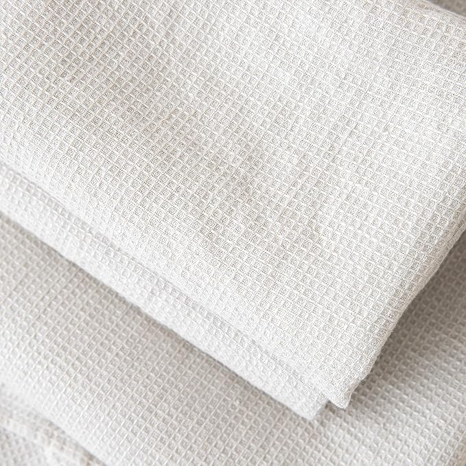 LinenMe Set of 2 Washed Waffle Linen Hand Towels, 20 by 28"-inch, Silver, Prewashed, 100% European Linen