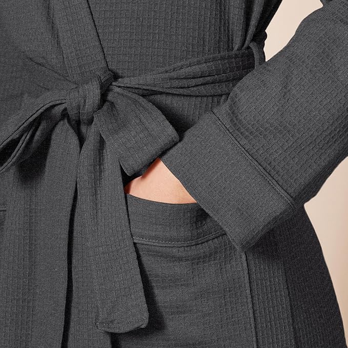 Amazon Essentials Women's Lightweight Waffle Full-Length Bath Robe with Pockets (Available in Plus Size)