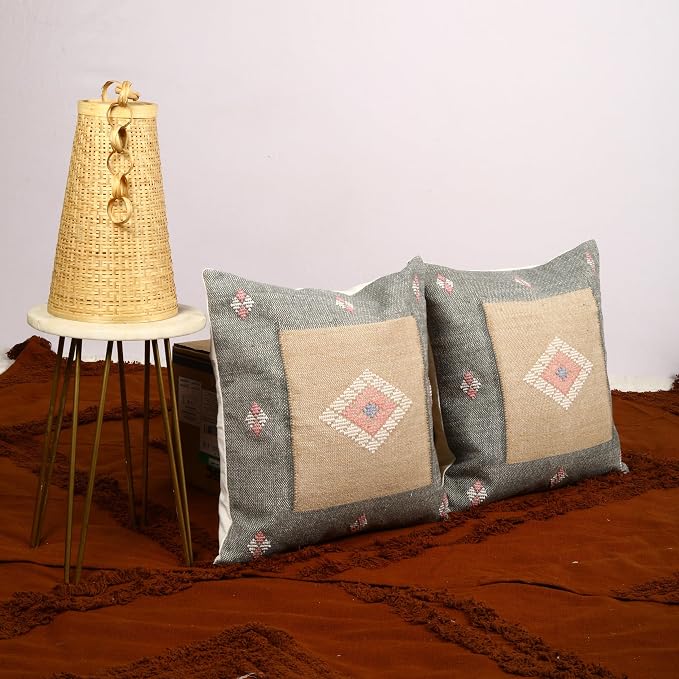 Trade Star Throw Pillow Covers Handwoven Pillowcase Set of 2 Cotton Cushion Covers Designer Pillow Shams Handloomed Rug Decorative Cushion case 18x18 Inches