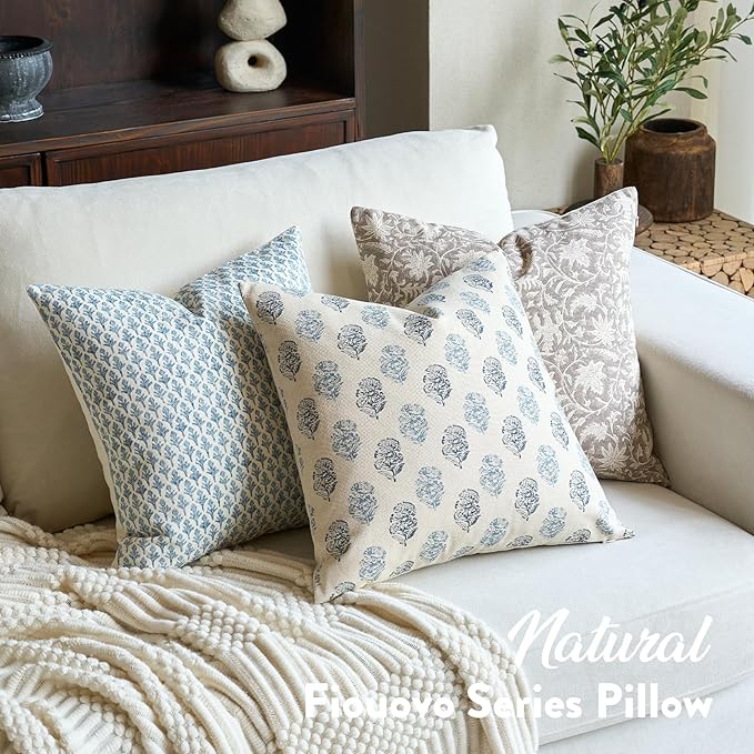 FIOUOVO Floral Vintage Throw Pillow Covers 24x24 Pillow Cover Block Print Decorative Cushion Covers Farmhouse Neutral Accent Home Décor for Sofa Couch Living Room Bedroom, 1PC, Aqua Blue